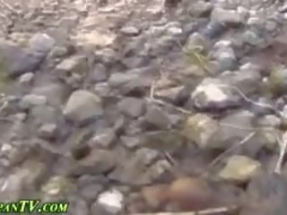 Urinating японки deity