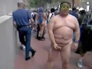 Fat Asian adolescent Jerking On The Street mov