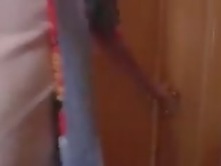 假 hostel 意大利人 泰国 和 捷克语 足球 辣妹.